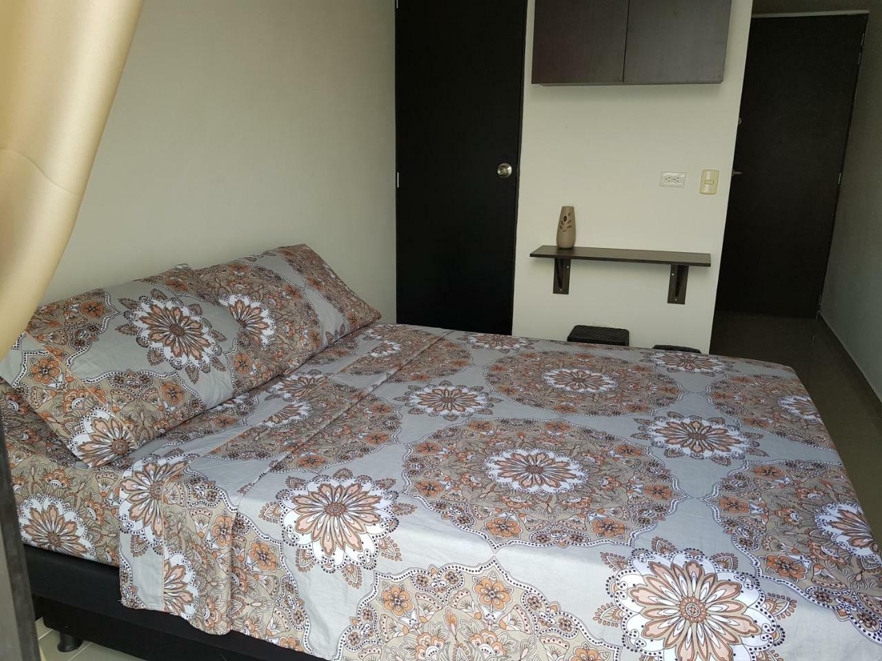 Apartasuites Medellin Los Molinos 외부 사진